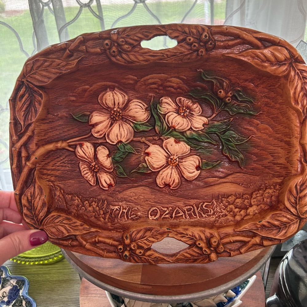 Vintage Ozarks Souvenir Bowl,‎ Cabinet Dish, Resin Rustic Faux Wood, Dogwood